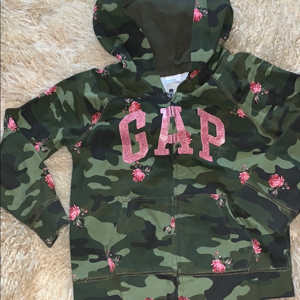 Gap girls camo hoodie size 4